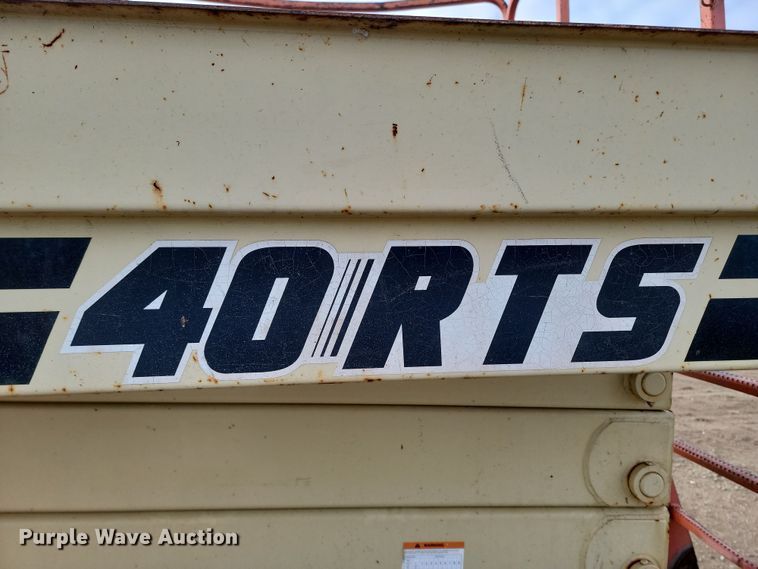 image for item KT9920 2000 JLG 40-RTS  scissor lift