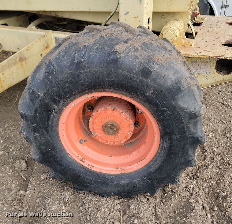 image for item KT9920 2000 JLG 40-RTS  scissor lift