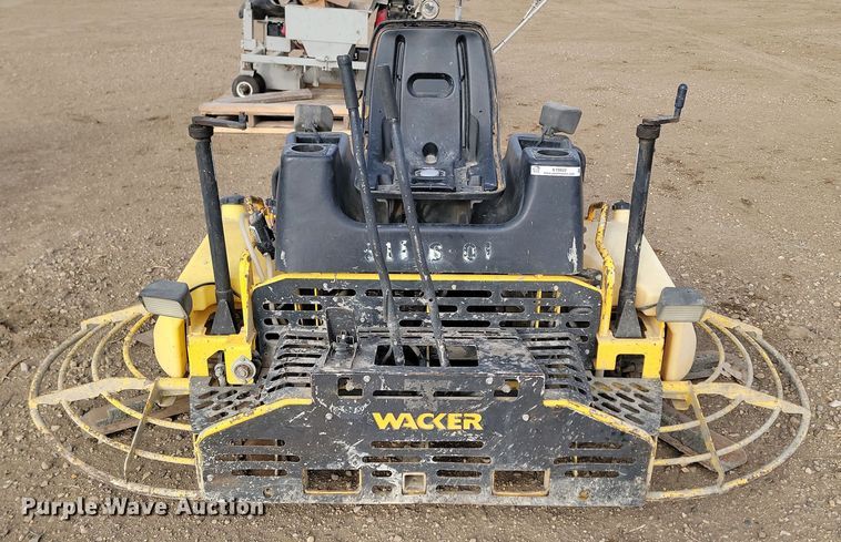 image for item KT9922 Wacker Neuson  power trowel