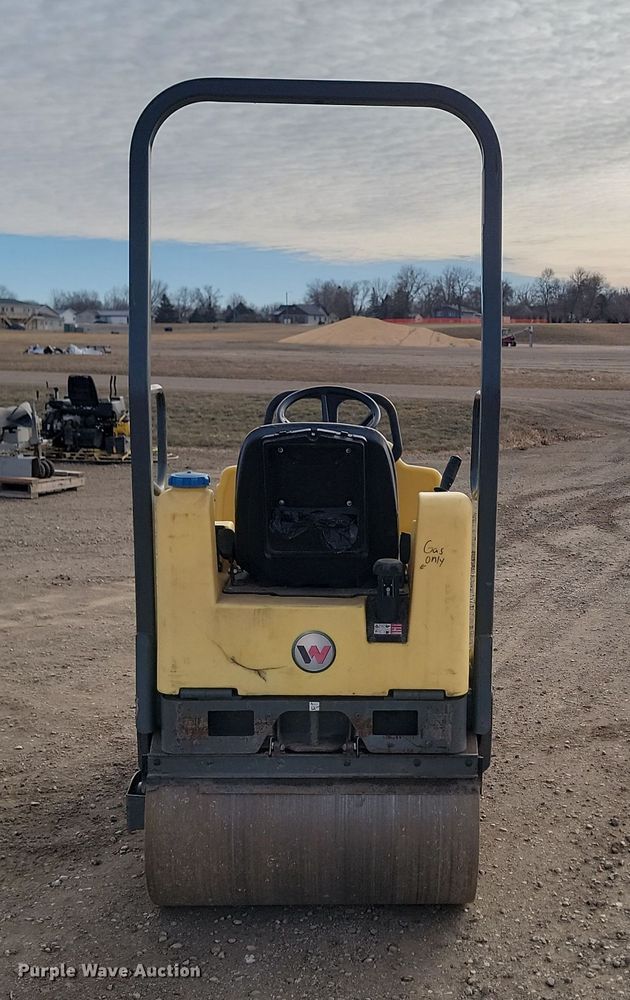 image for item KT9925 2015 Wacker Neuson RD12A  double drum vibratory roller