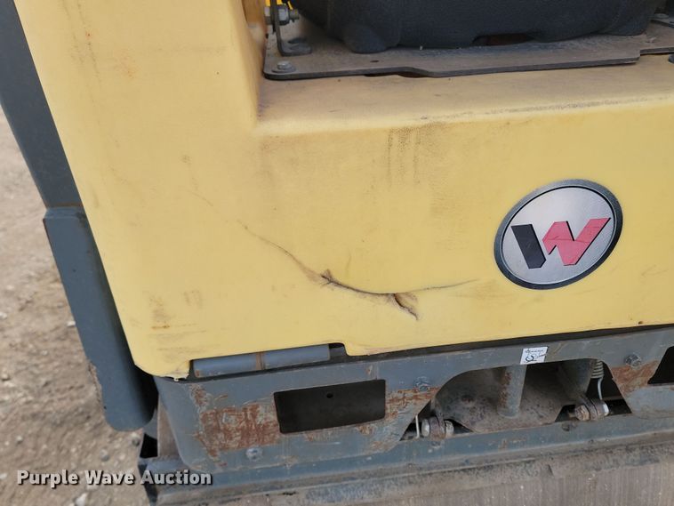 image for item KT9925 2015 Wacker Neuson RD12A  double drum vibratory roller