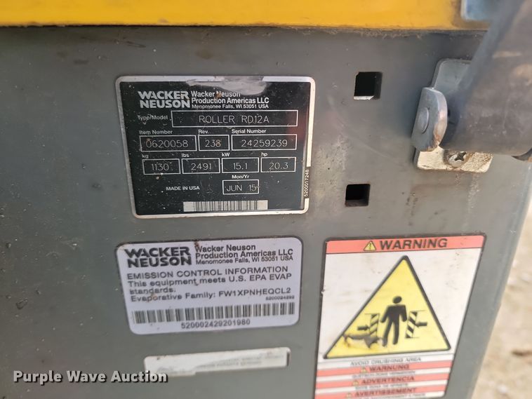 image for item KT9925 2015 Wacker Neuson RD12A  double drum vibratory roller