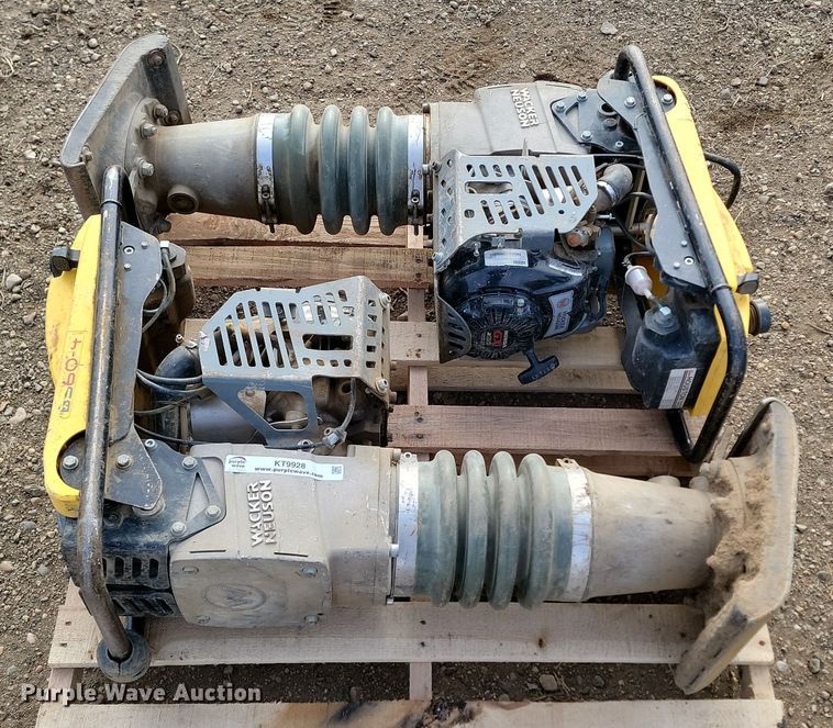 image for item KT9928 (2) Wacker Neuson plate compactors