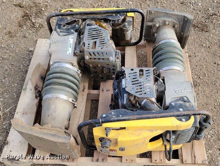 image for item KT9928 (2) Wacker Neuson plate compactors