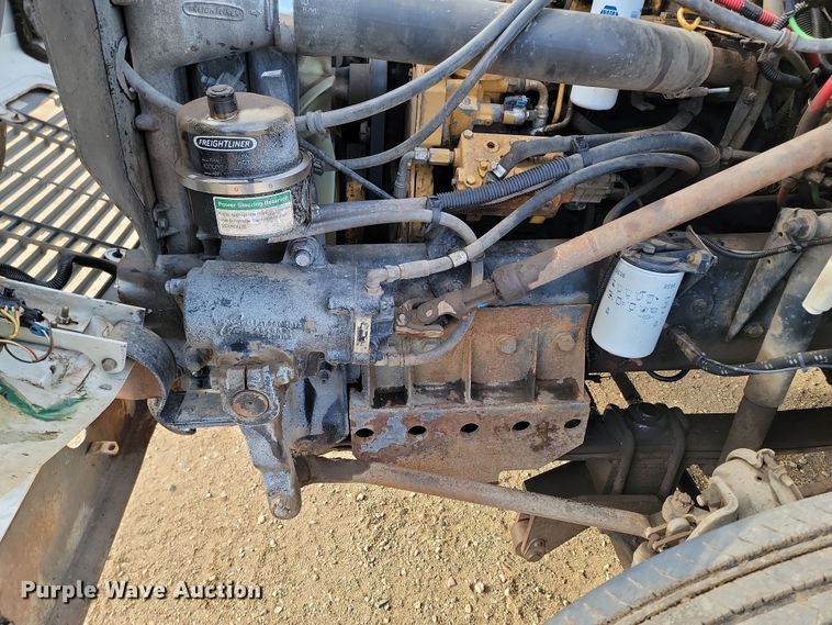 image for item KT9931 2003 Freightliner FL80  utility / service truck