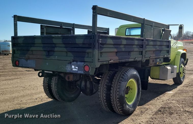 image for item KT9932 1978 GMC 6500 Sierra  flatbed truck