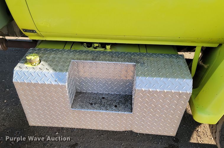 image for item KT9932 1978 GMC 6500 Sierra  flatbed truck