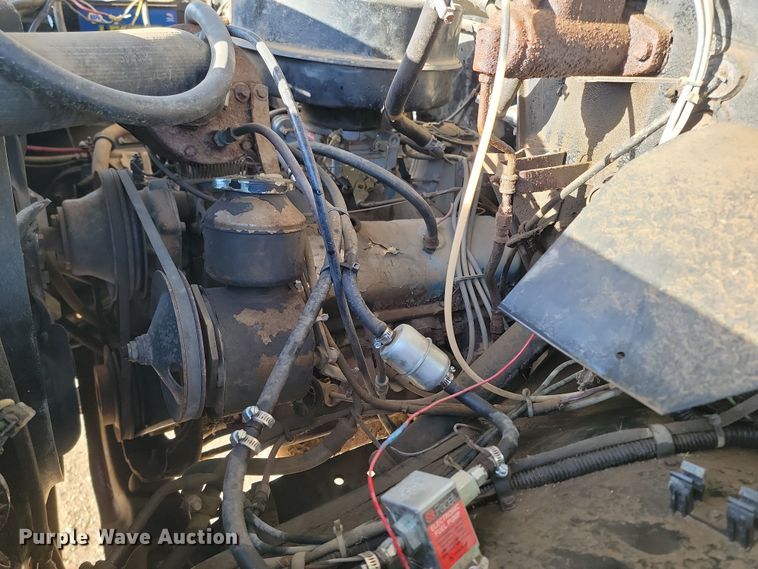 image for item KT9932 1978 GMC 6500 Sierra  flatbed truck