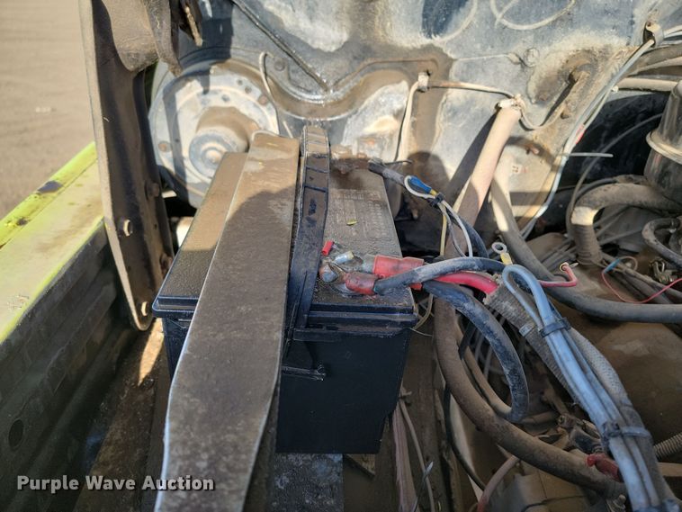 image for item KT9932 1978 GMC 6500 Sierra  flatbed truck