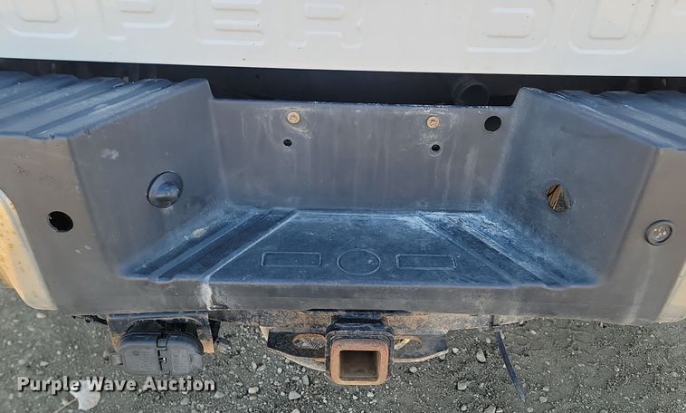 image for item KT9934 2012 Ford  F350 Super Duty Lariat  Crew Cab pickup truck