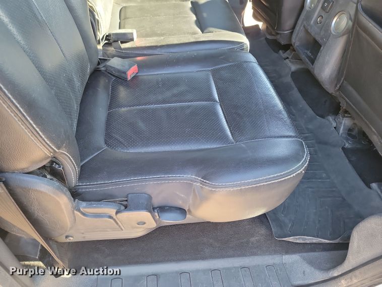 image for item KT9934 2012 Ford  F350 Super Duty Lariat  Crew Cab pickup truck