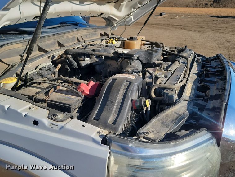 image for item KT9934 2012 Ford  F350 Super Duty Lariat  Crew Cab pickup truck