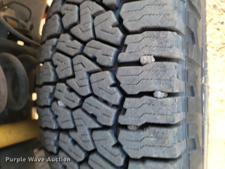 image for item KT9934 2012 Ford  F350 Super Duty Lariat  Crew Cab pickup truck