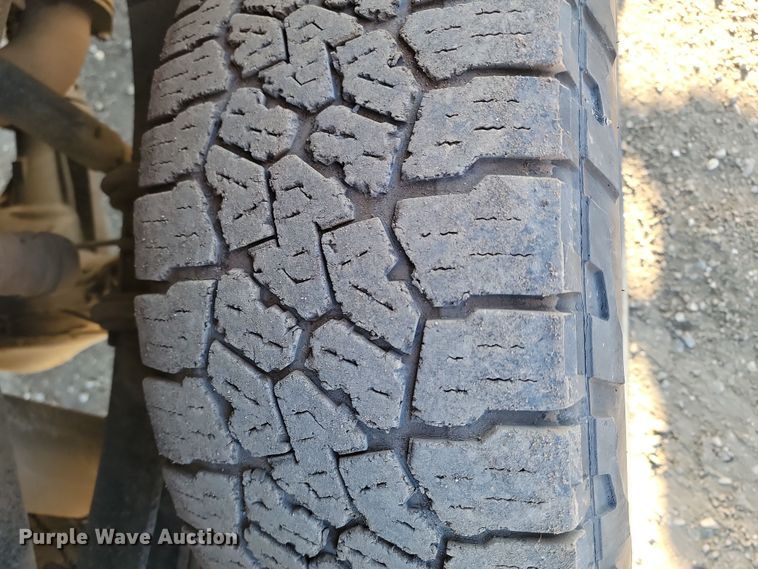 image for item KT9934 2012 Ford  F350 Super Duty Lariat  Crew Cab pickup truck