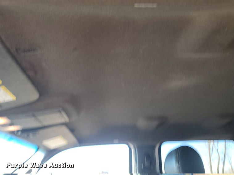 image for item KT9936 2015 Ford F350 Super Duty Lariat  Crew Cab pickup truck