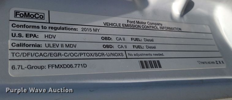 image for item KT9936 2015 Ford F350 Super Duty Lariat  Crew Cab pickup truck