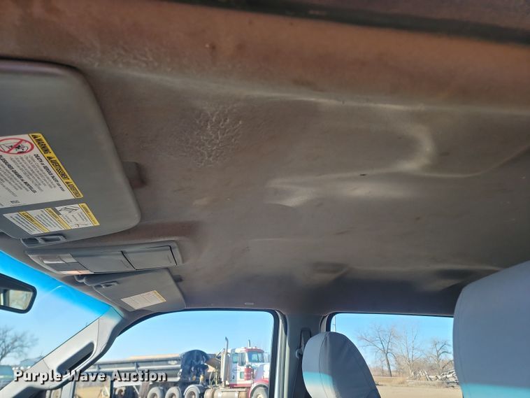 image for item KT9938 2012 Ford F550  Crew Cab flatbed truck