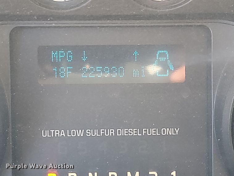 image for item KT9938 2012 Ford F550  Crew Cab flatbed truck