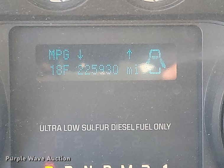 image for item KT9938 2012 Ford F550  Crew Cab flatbed truck