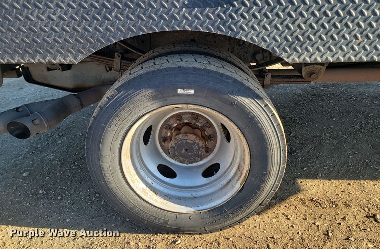 image for item KT9938 2012 Ford F550  Crew Cab flatbed truck