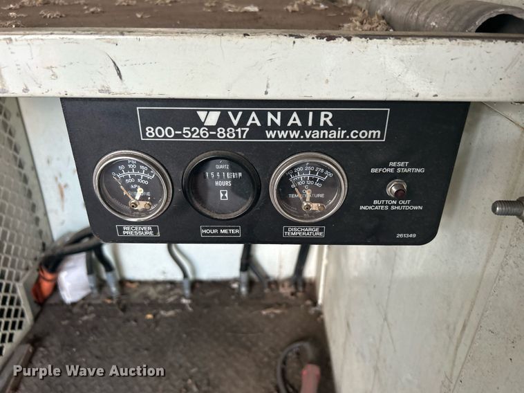 image for item KW9057 2008 International 4300  utility / service truck