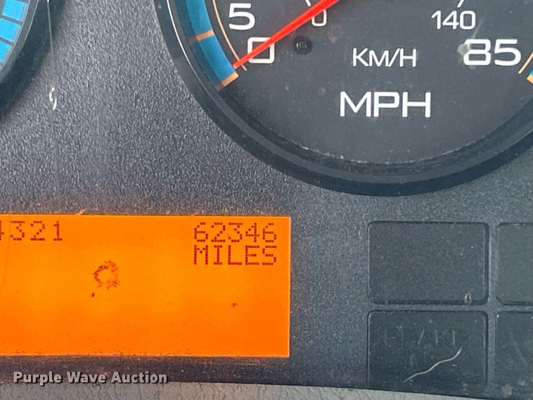 image for item KW9057 2008 International 4300  utility / service truck