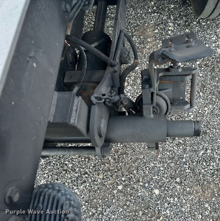 image for item KW9057 2008 International 4300  utility / service truck