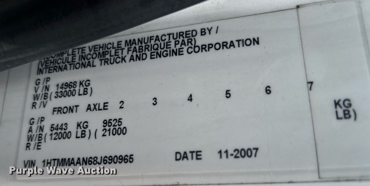 image for item KW9057 2008 International 4300  utility / service truck