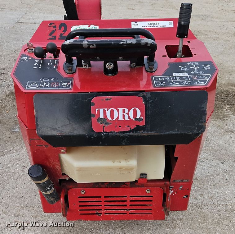 image for item LB9684 Toro STX-26  stump grinder