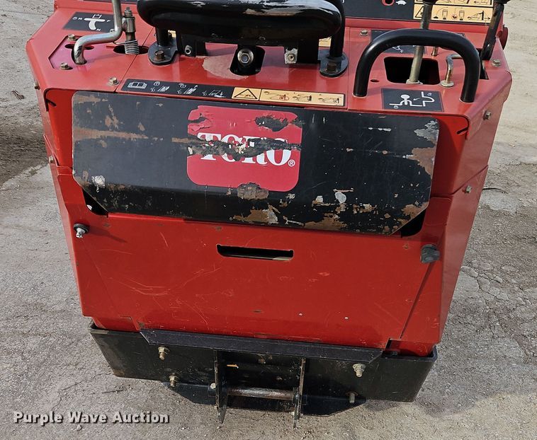 image for item LB9685 Toro TX525  compact utility loader