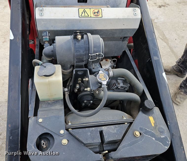 image for item LB9685 Toro TX525  compact utility loader