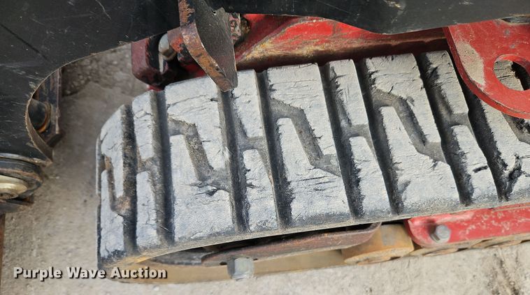 image for item LB9685 Toro TX525  compact utility loader