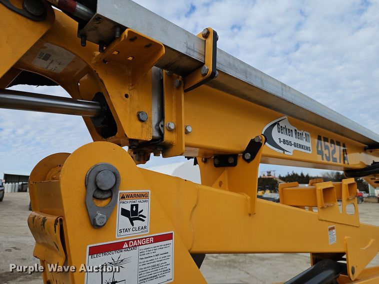 image for item LB9686 2016 Haulotte 4527A  boom lift