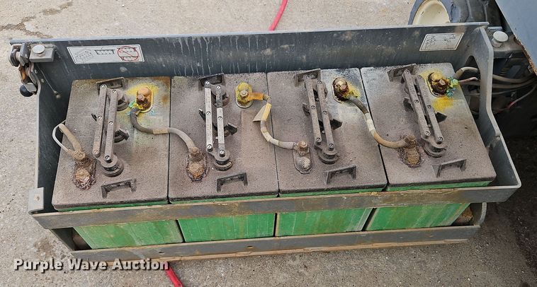 image for item LB9687 2015 Skyjack SJIII 3219  scissor lift