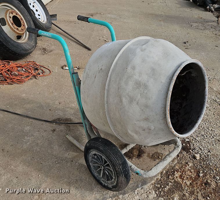 image for item LB9696 2000 Imer Anno 2000  concrete mixer