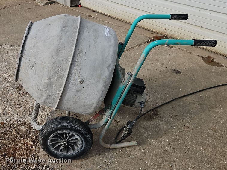 image for item LB9696 2000 Imer Anno 2000  concrete mixer