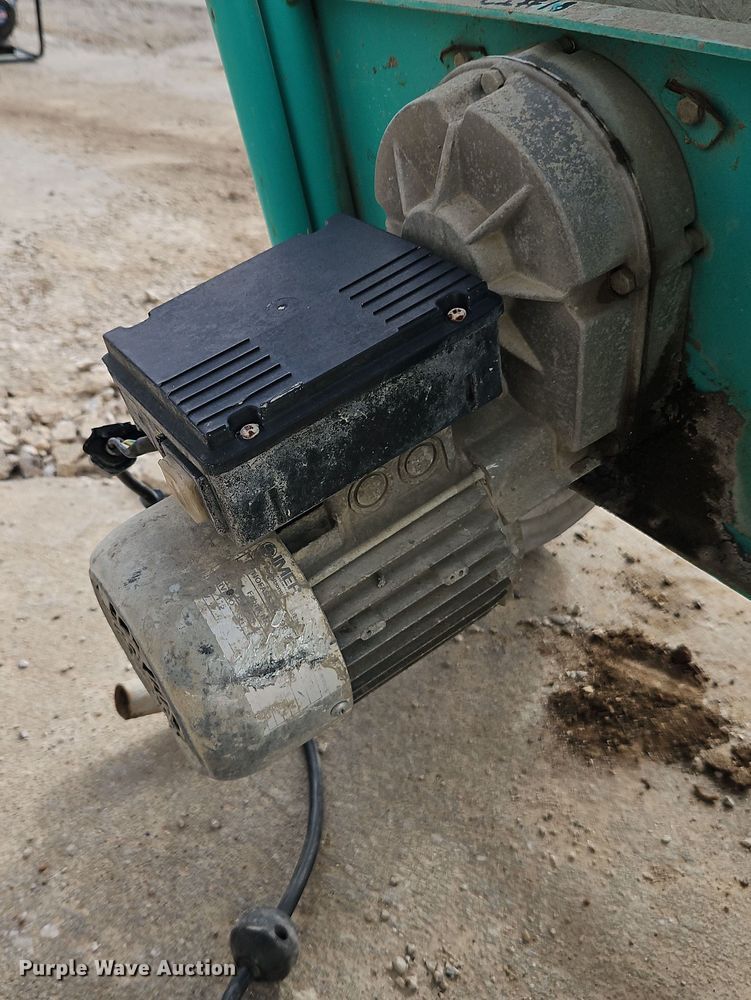 image for item LB9696 2000 Imer Anno 2000  concrete mixer