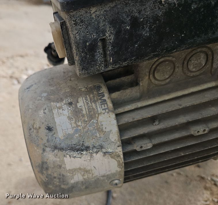 image for item LB9696 2000 Imer Anno 2000  concrete mixer