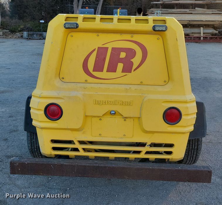 image for item LC9467 Ingersoll Rand 185 air compressor