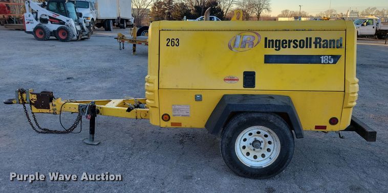 image for item LC9467 Ingersoll Rand 185 air compressor