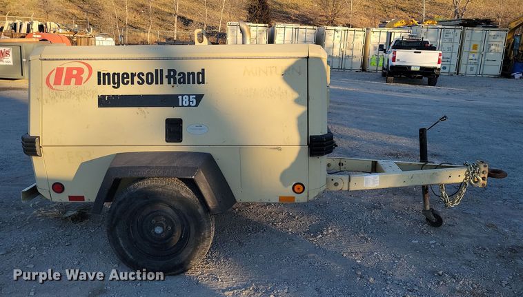 image for item LC9468 Ingersoll Rand 185 air compressor