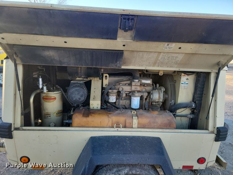 image for item LC9468 Ingersoll Rand 185 air compressor