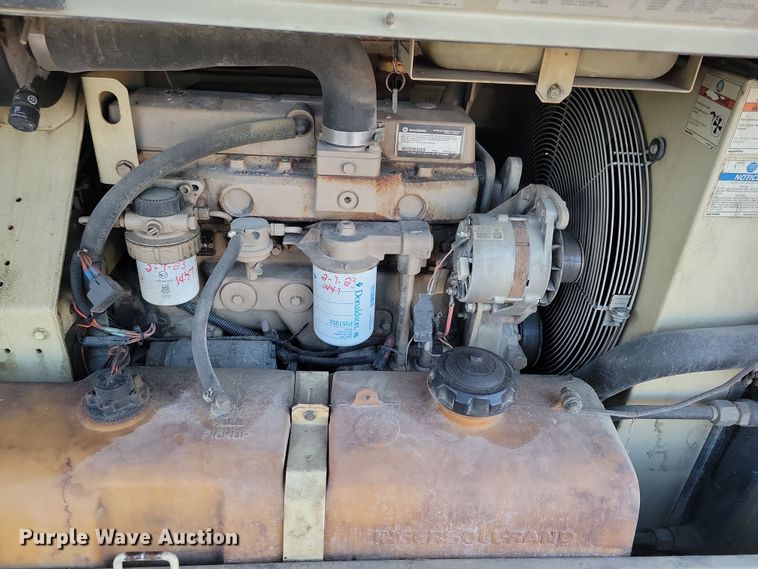 image for item LC9468 Ingersoll Rand 185 air compressor