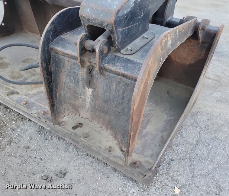 image for item LC9469 72