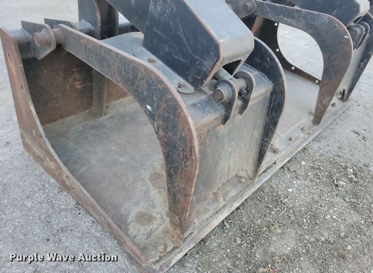 image for item LC9469 72