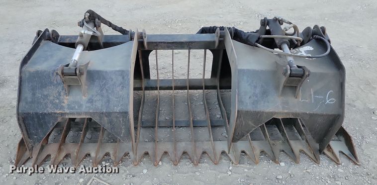 image for item LC9470 75