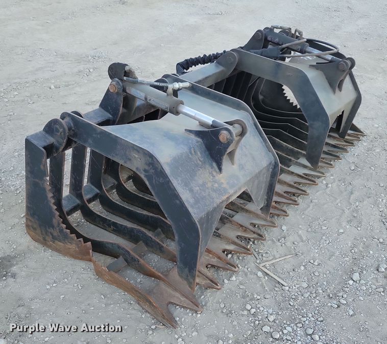 image for item LC9470 75