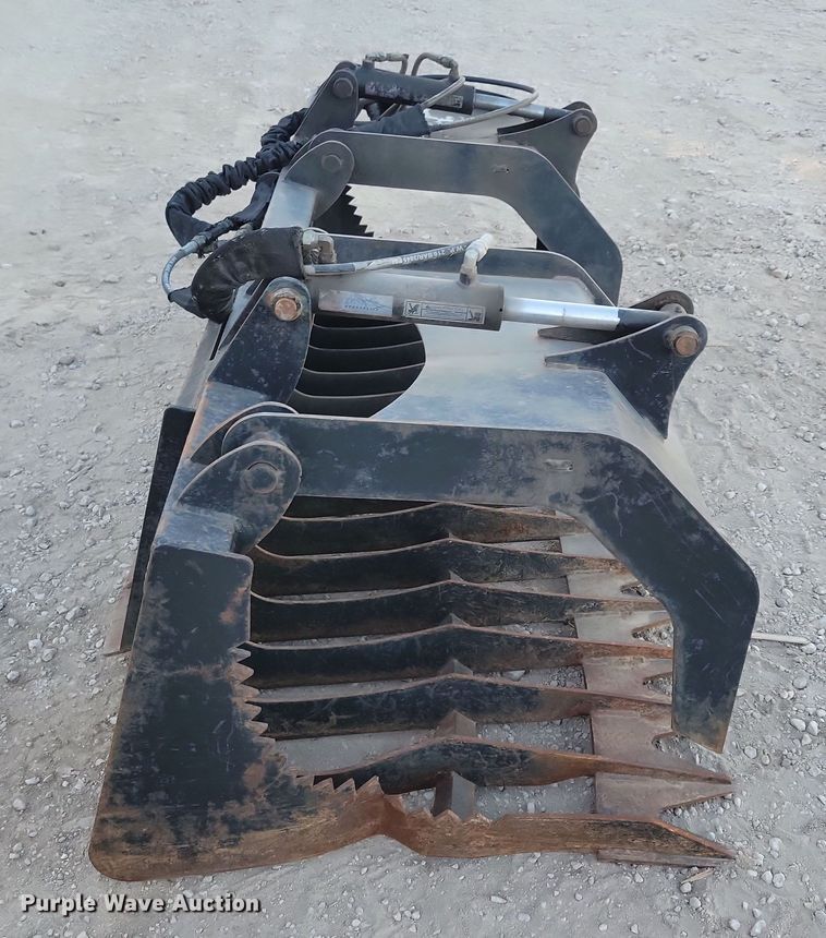 image for item LC9470 75