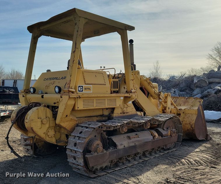 image for item LC9474 1978 Caterpillar 977L  track loader