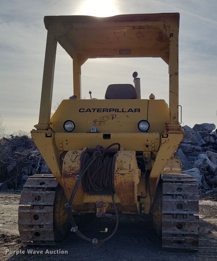 image for item LC9474 1978 Caterpillar 977L  track loader